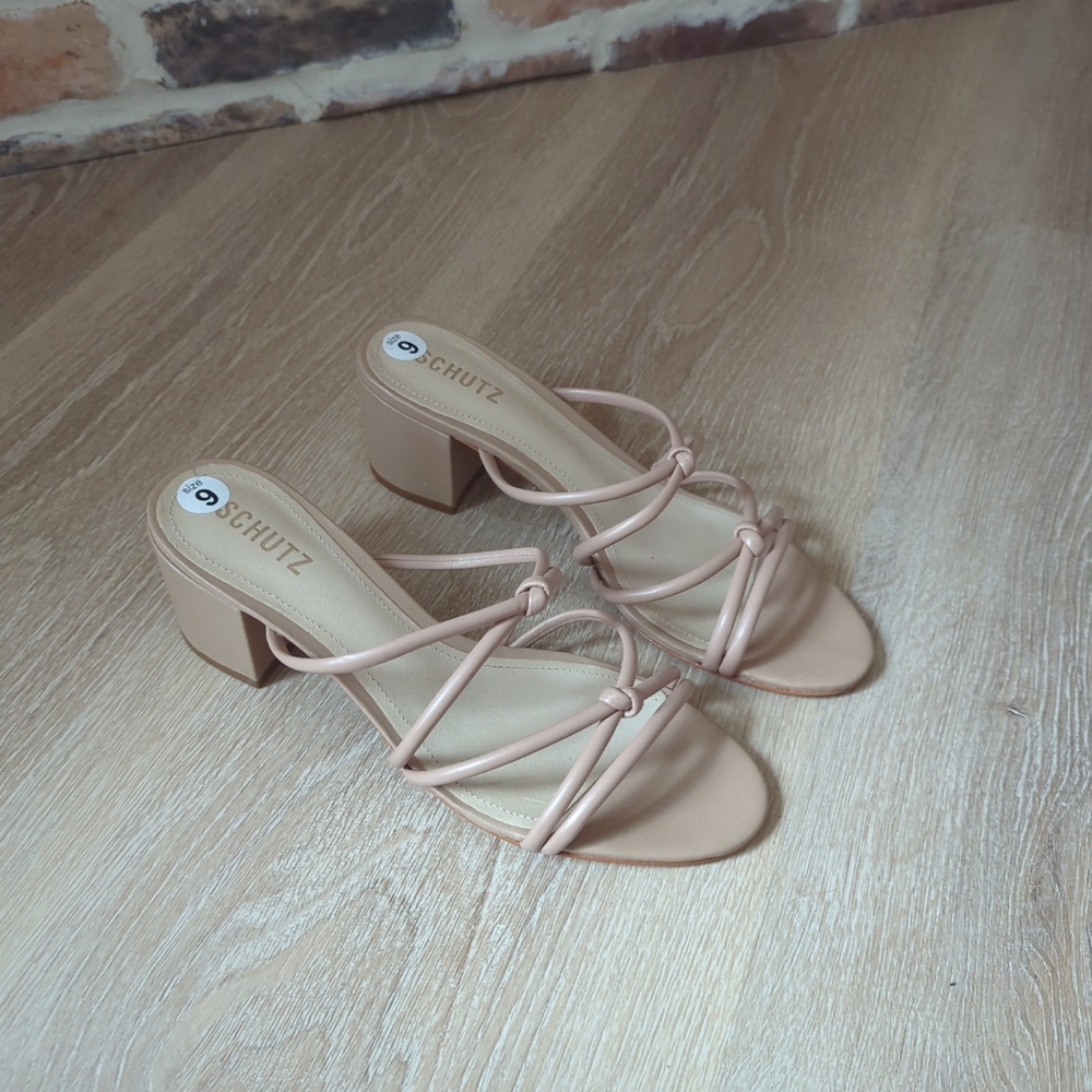 SCHUTZ Princey Strappy Block Heel Sandal, Beige Leather, Women Size 9NEW $120